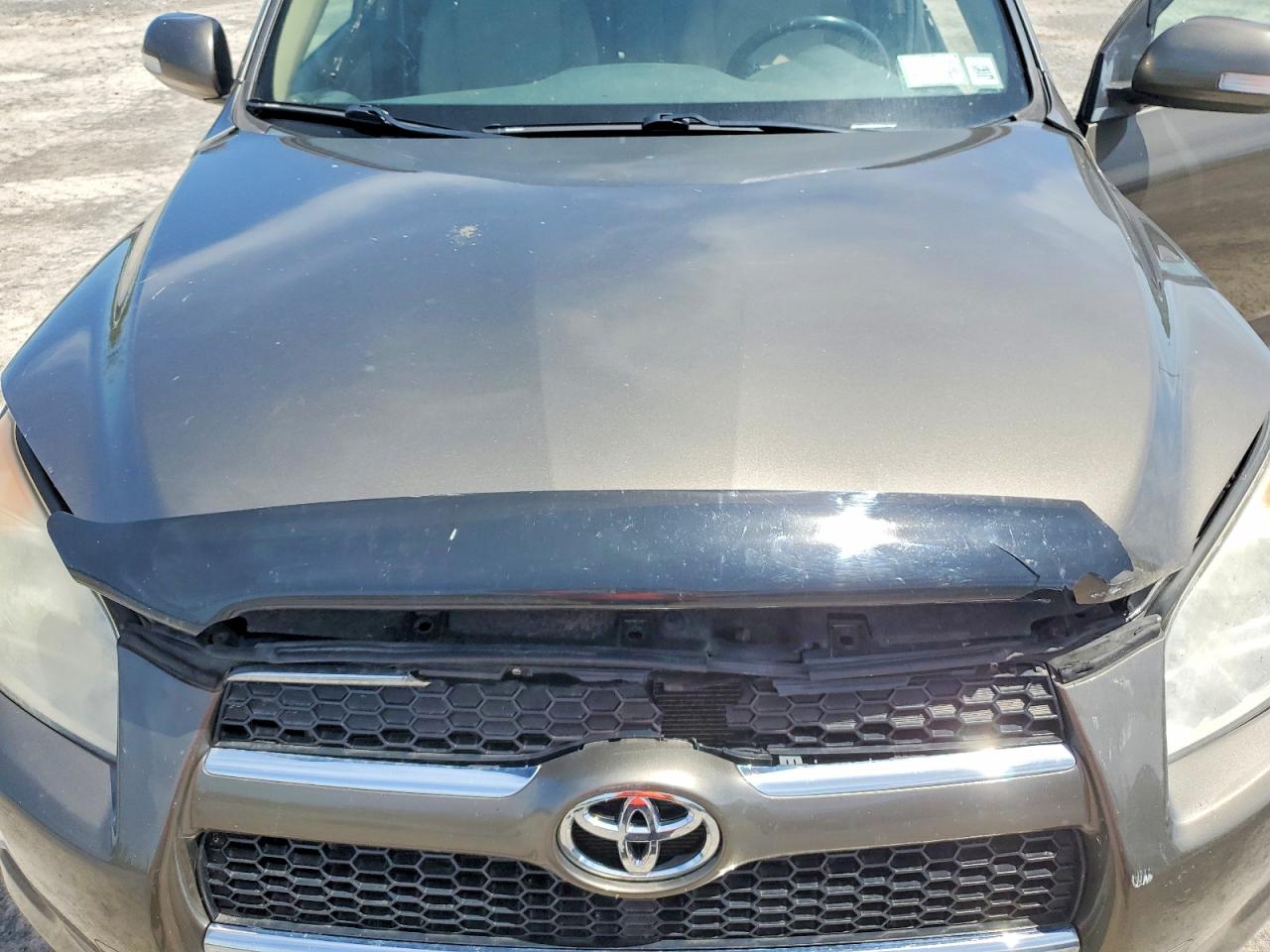 Toyota RAV4 Limited