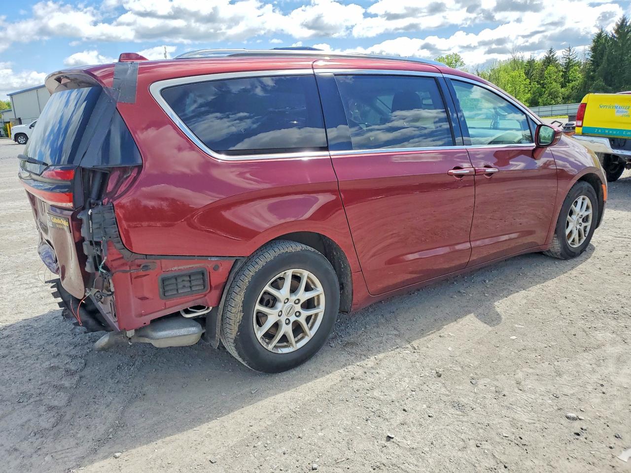 Chrysler Pacifica Touring L