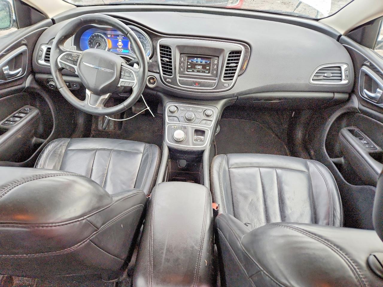 Chrysler 200 C