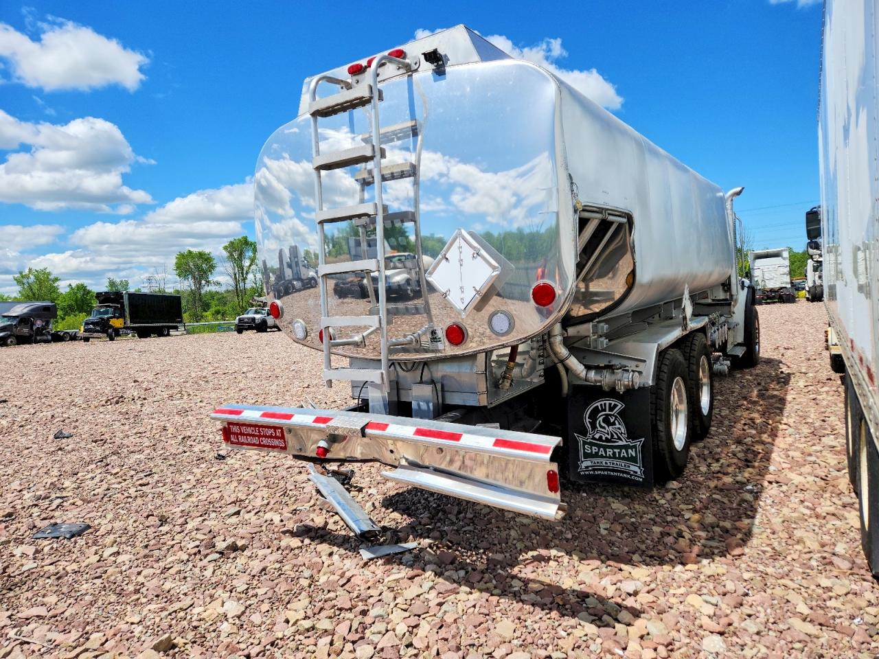 Freightliner M2 106 Medium Duty