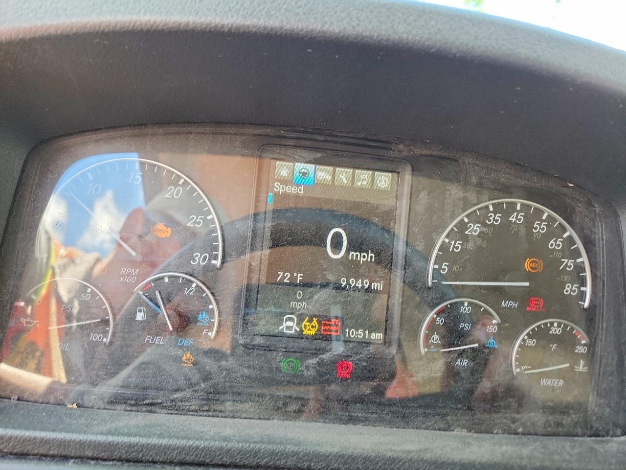 Freightliner M2 106 Medium Duty