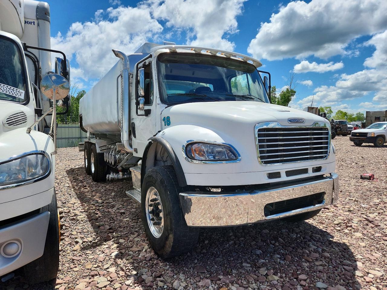 2026 Freightliner M2