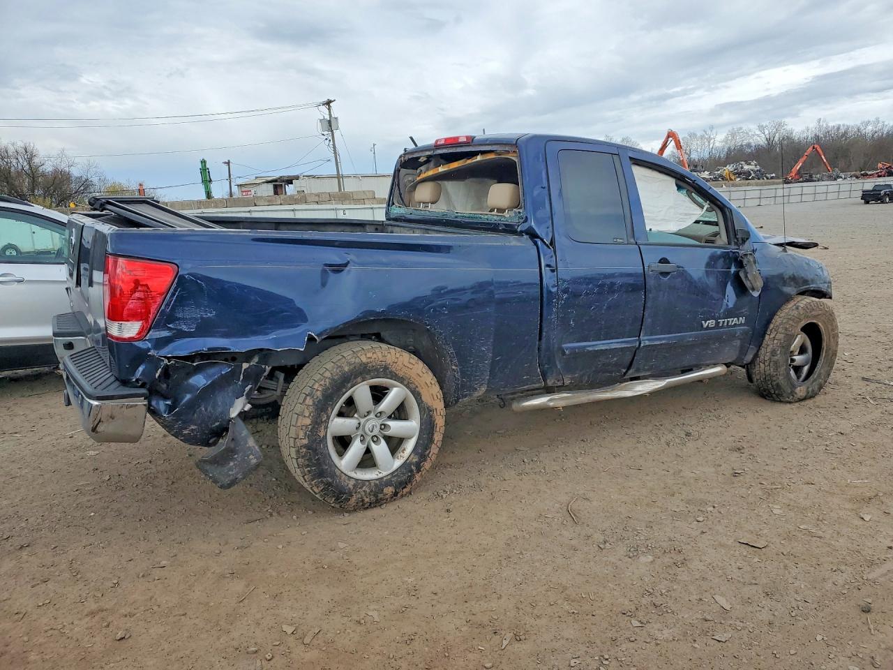 Nissan Titan Sv