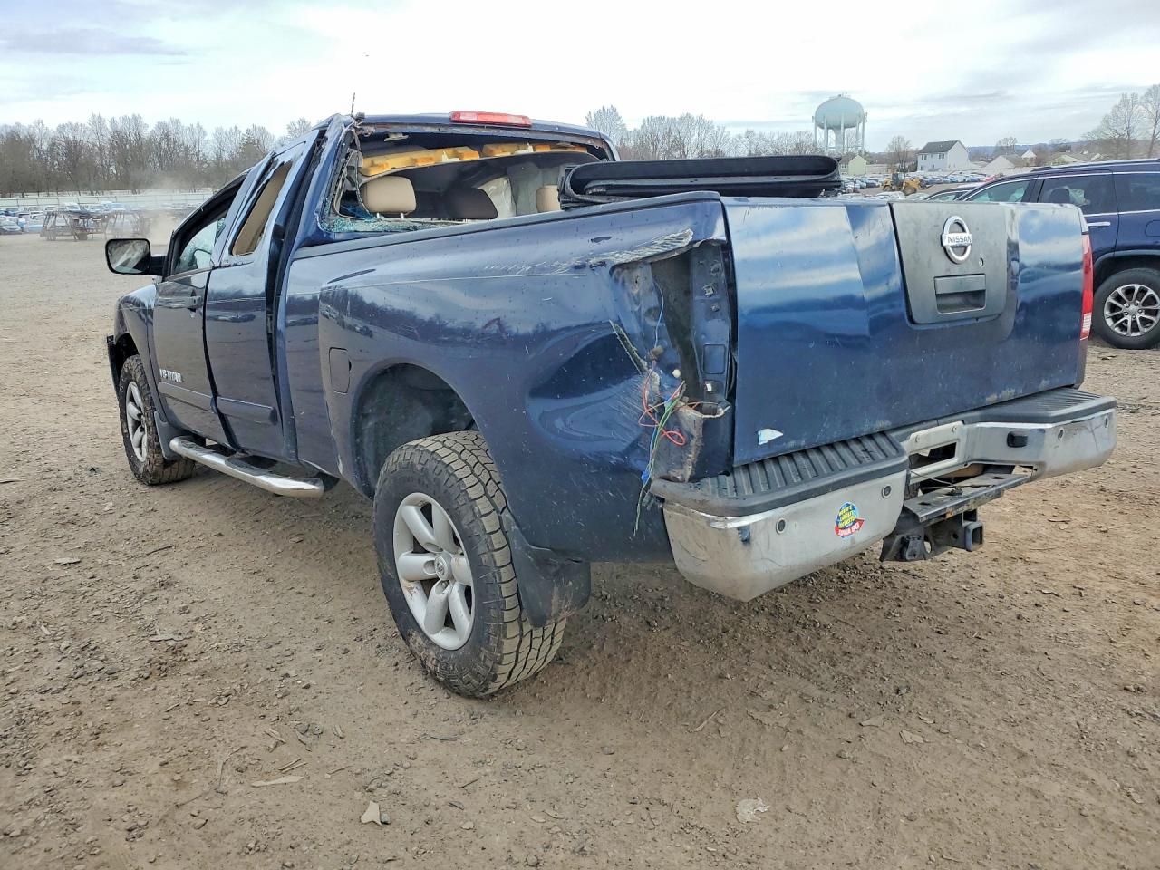 Nissan Titan Sv