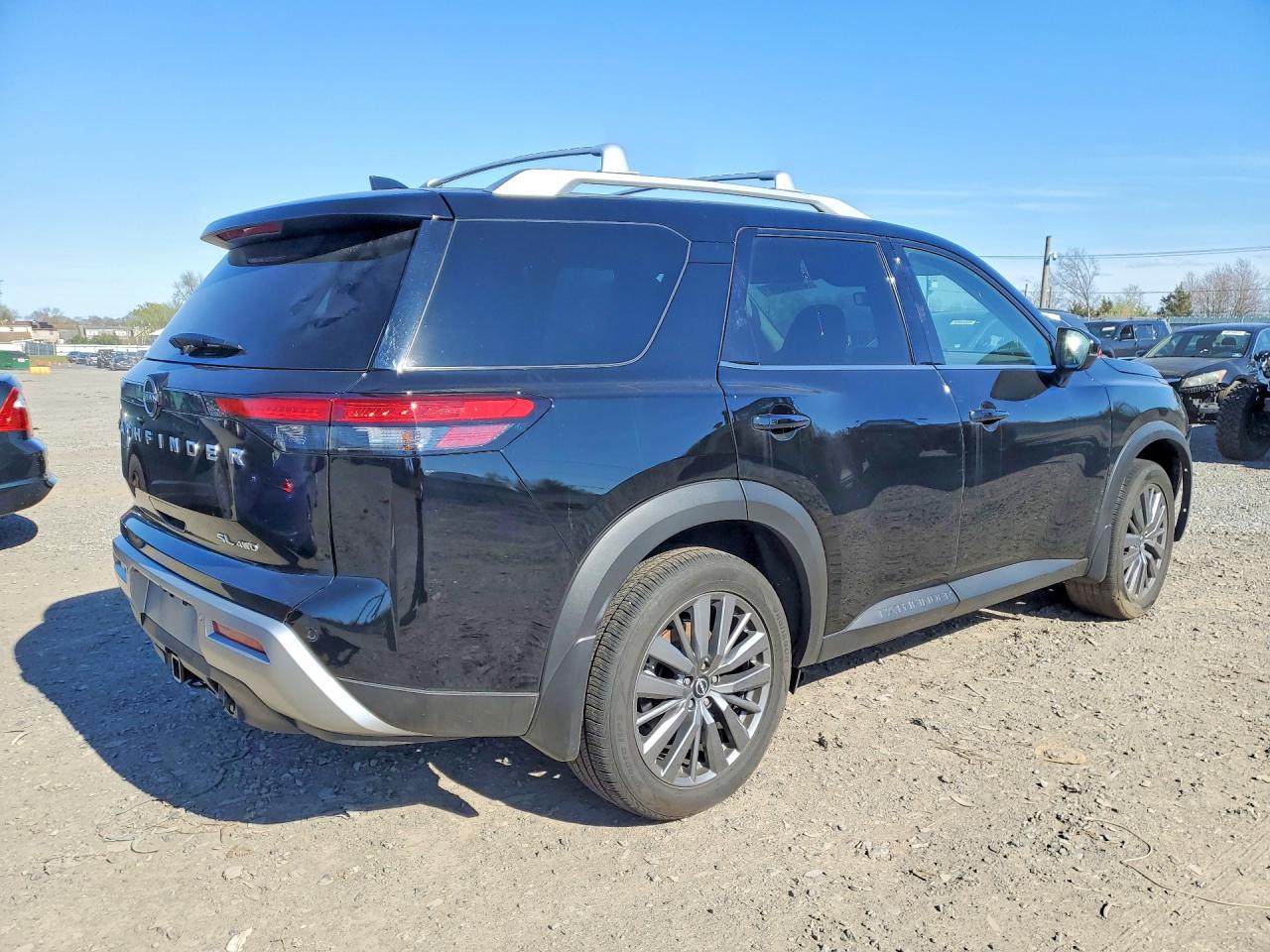 Nissan Pathfinder Sl