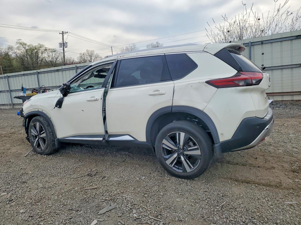Nissan Rogue Platinum