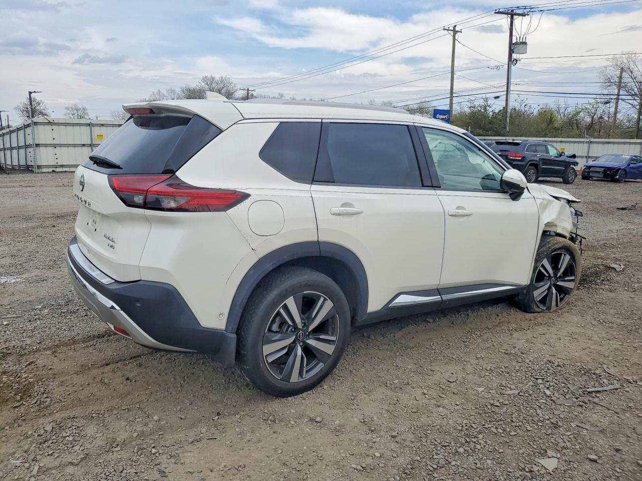 Nissan Rogue Platinum
