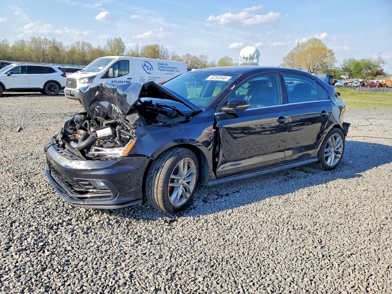 Salvage Volkswagen Jetta Image