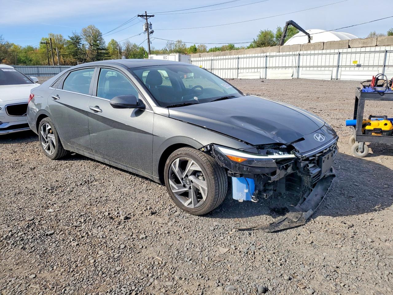 Hyundai ELANTRA Limited