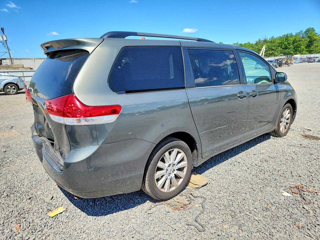 Toyota Sienna Xle 7-passenger