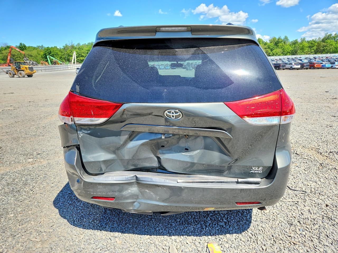 Toyota Sienna Xle 7-passenger