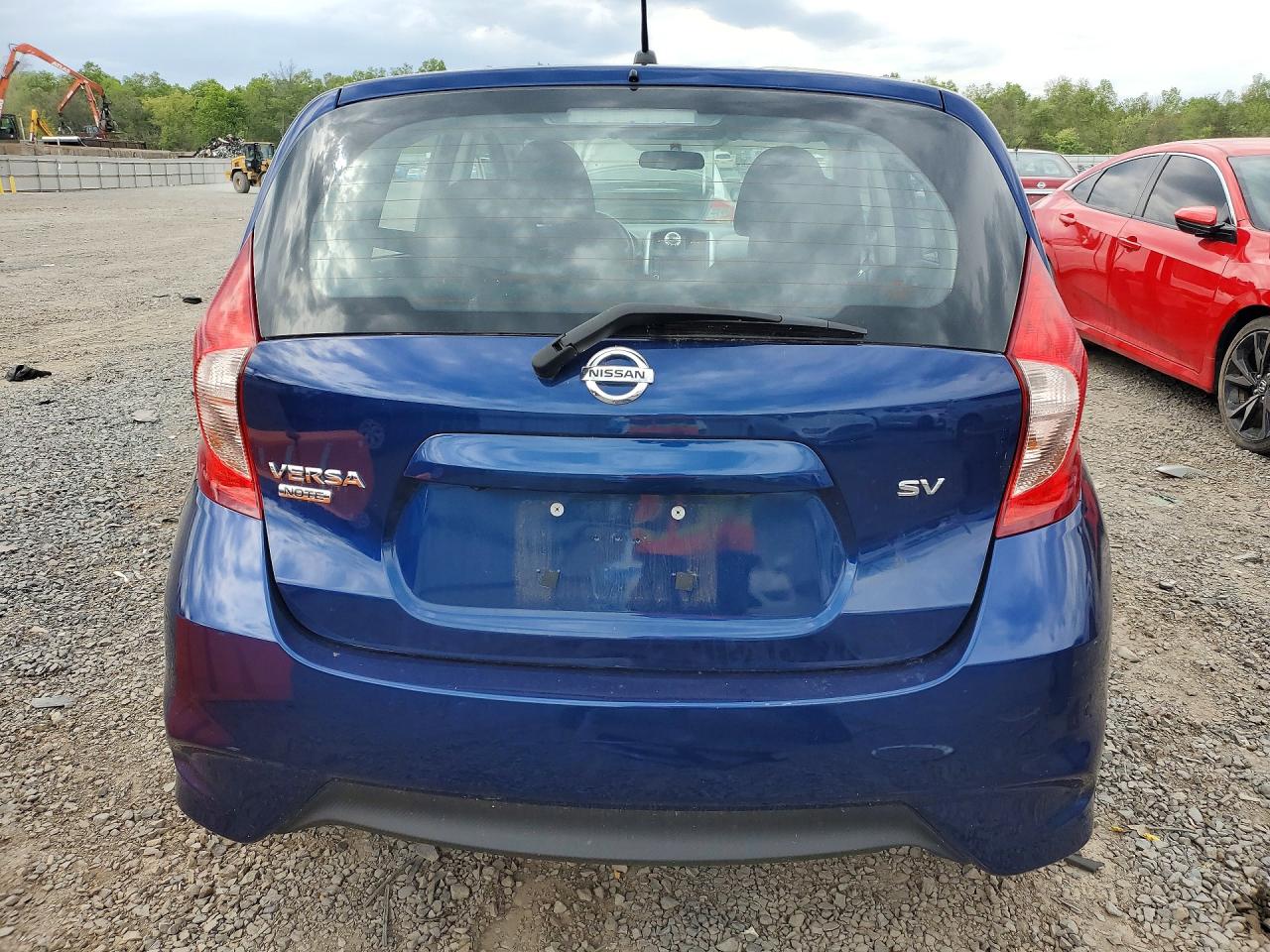 Nissan Versa Sv