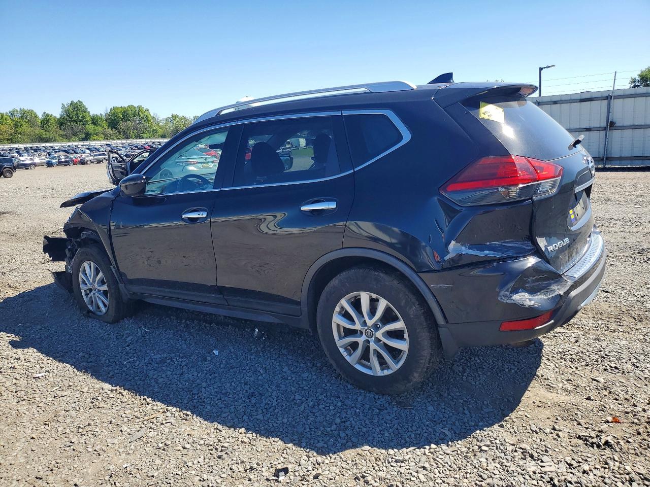 Nissan Rogue Sv