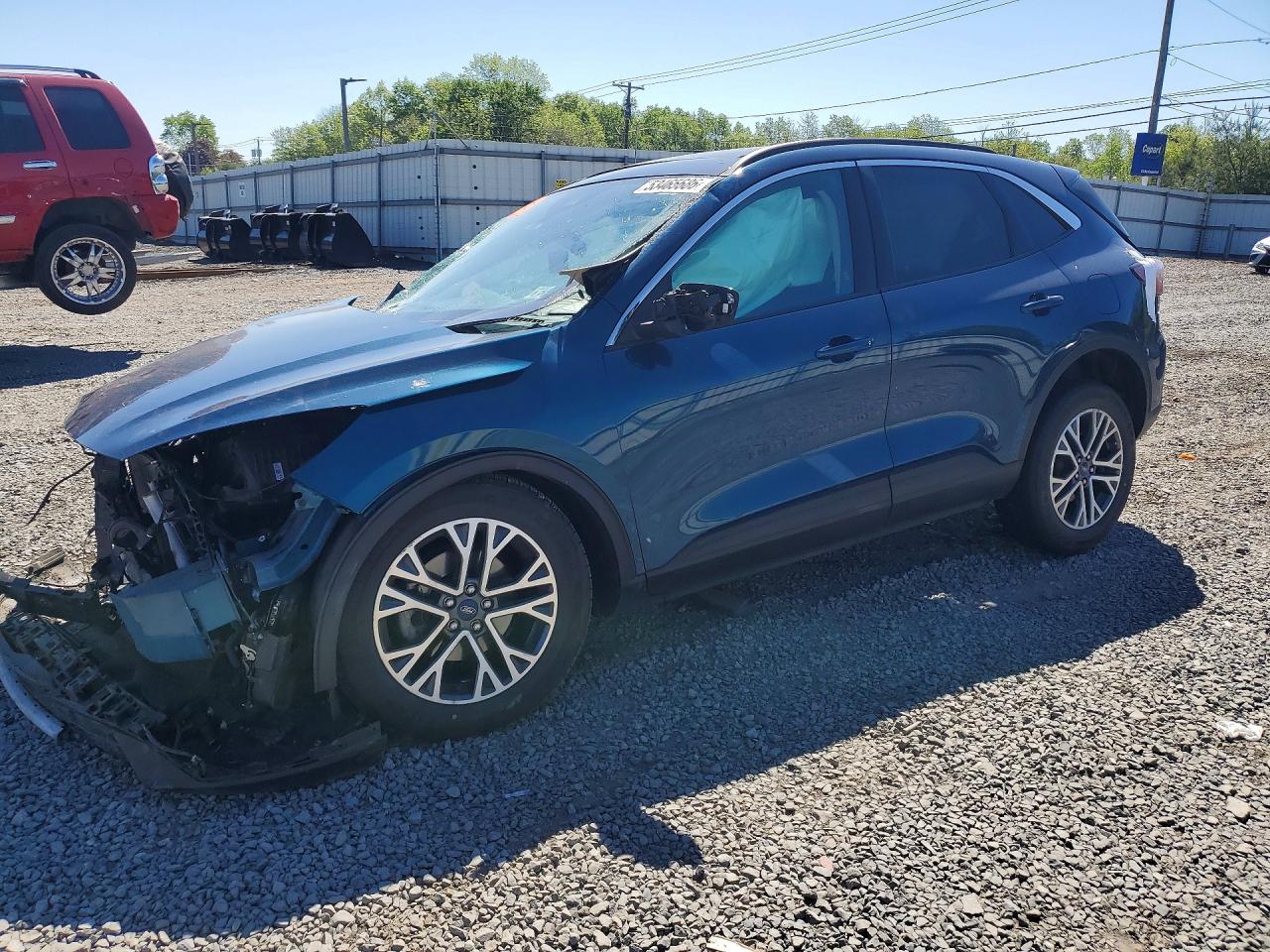 Salvage Ford Escape Image