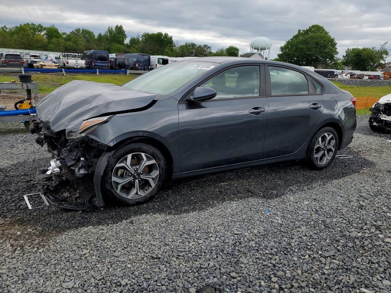 Salvage Kia Forte Image