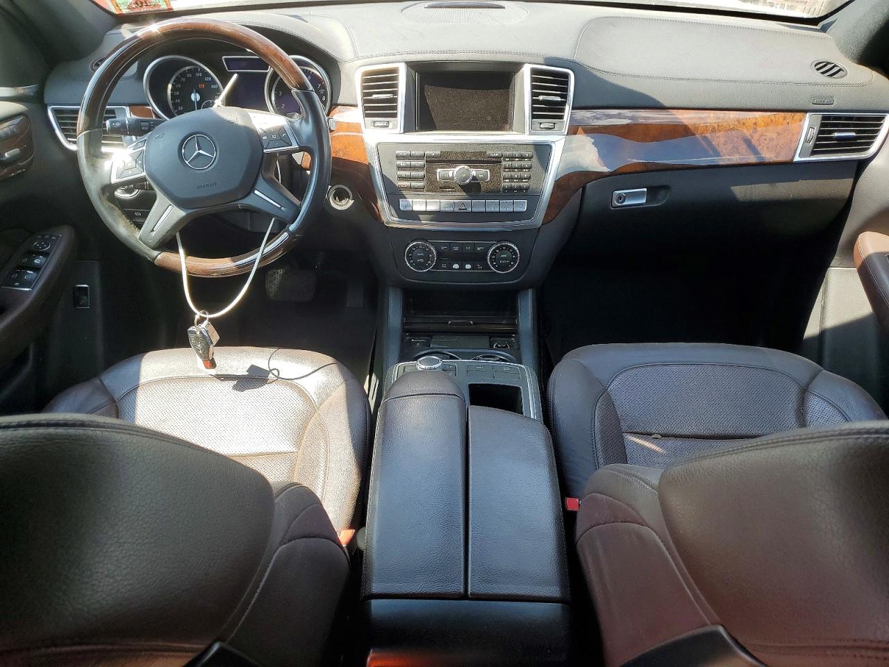 Mercedes-Benz G-Class 450 4matic