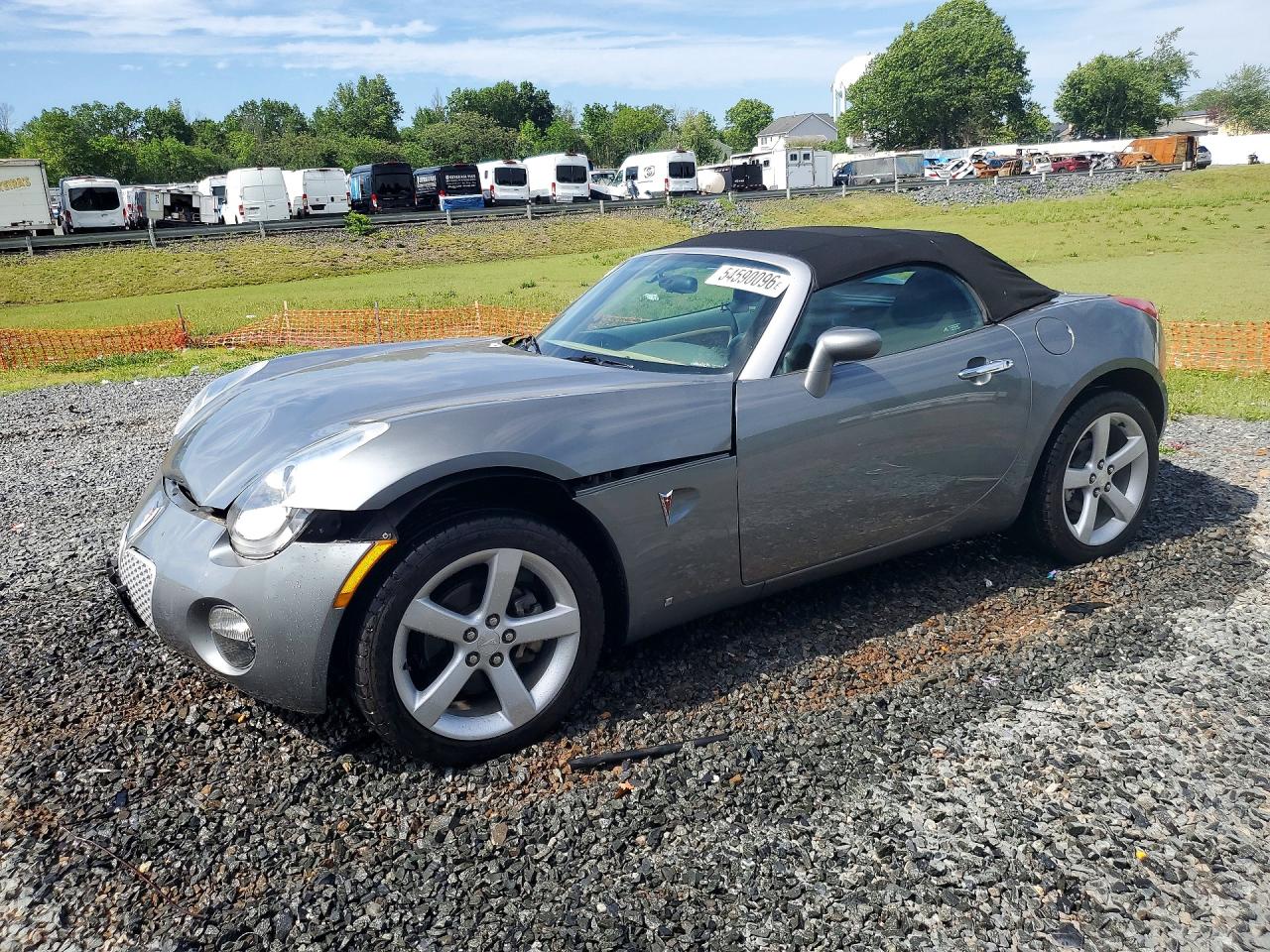 Salvage Pontiac Solstice Image