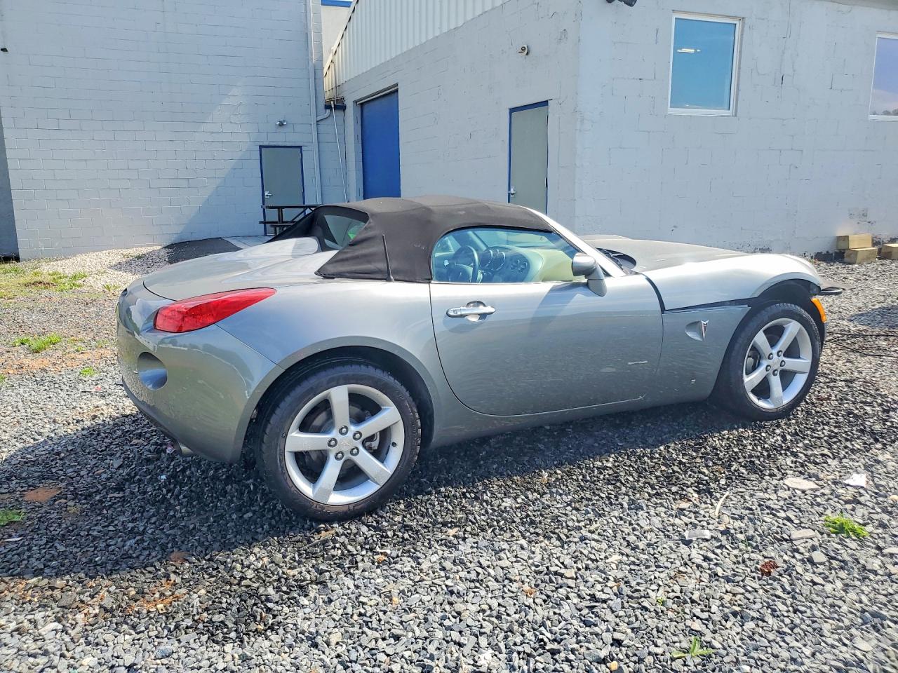 Pontiac Solstice