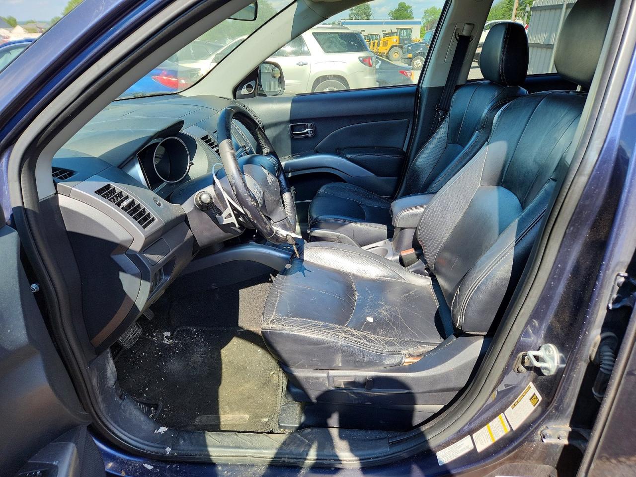 Mitsubishi Outlander Xls