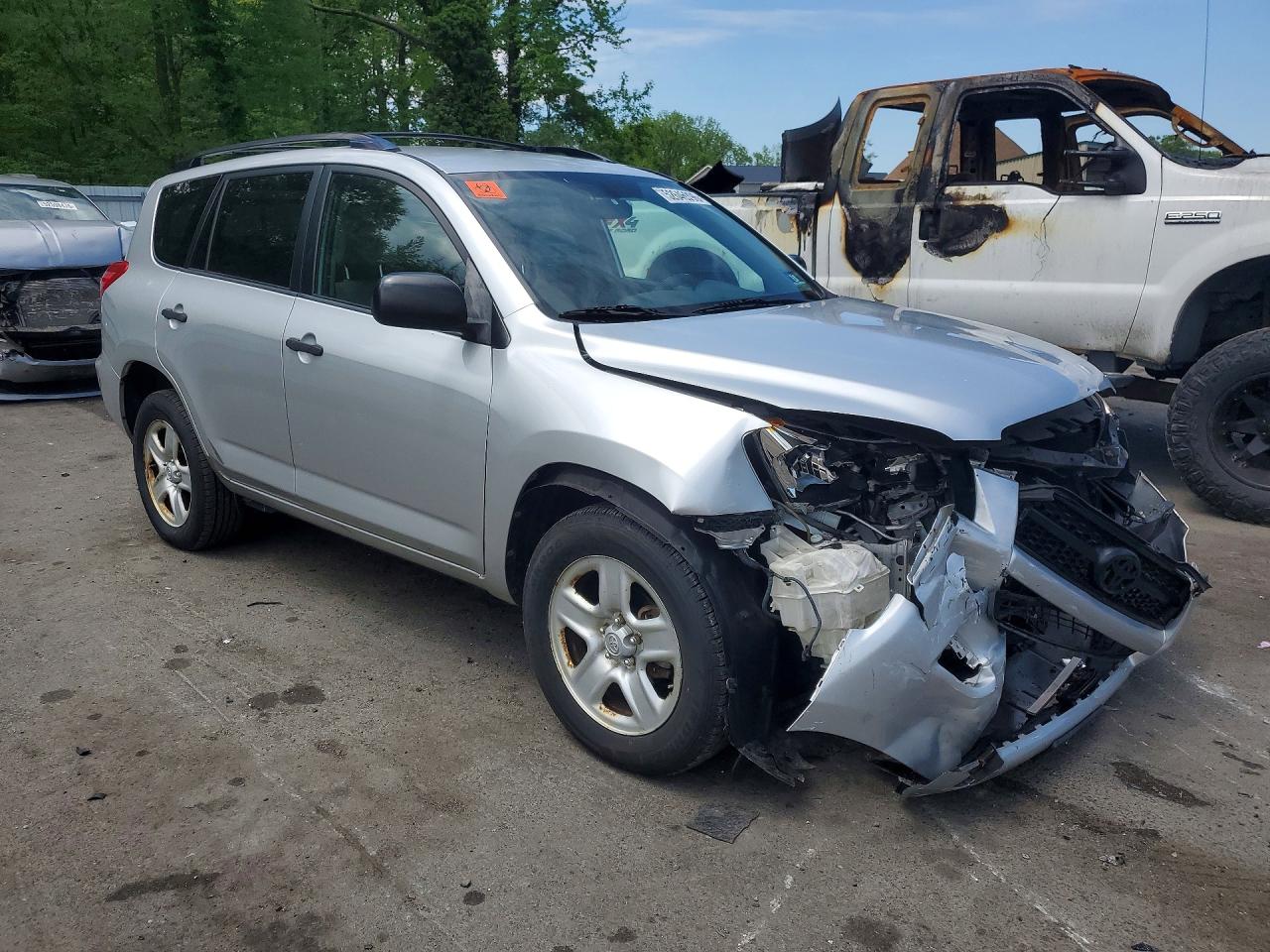 Toyota RAV4 Base