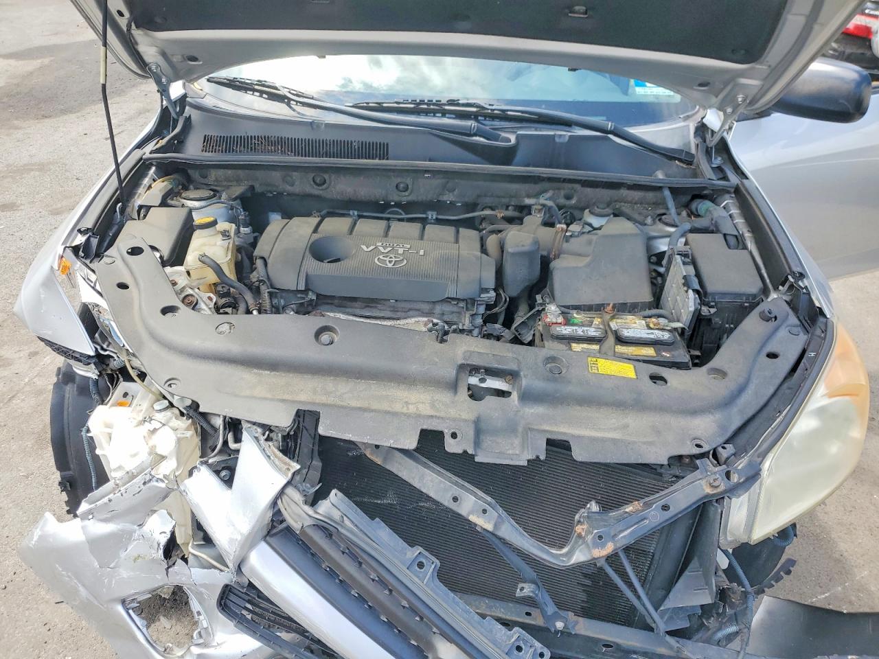 Toyota RAV4 Base