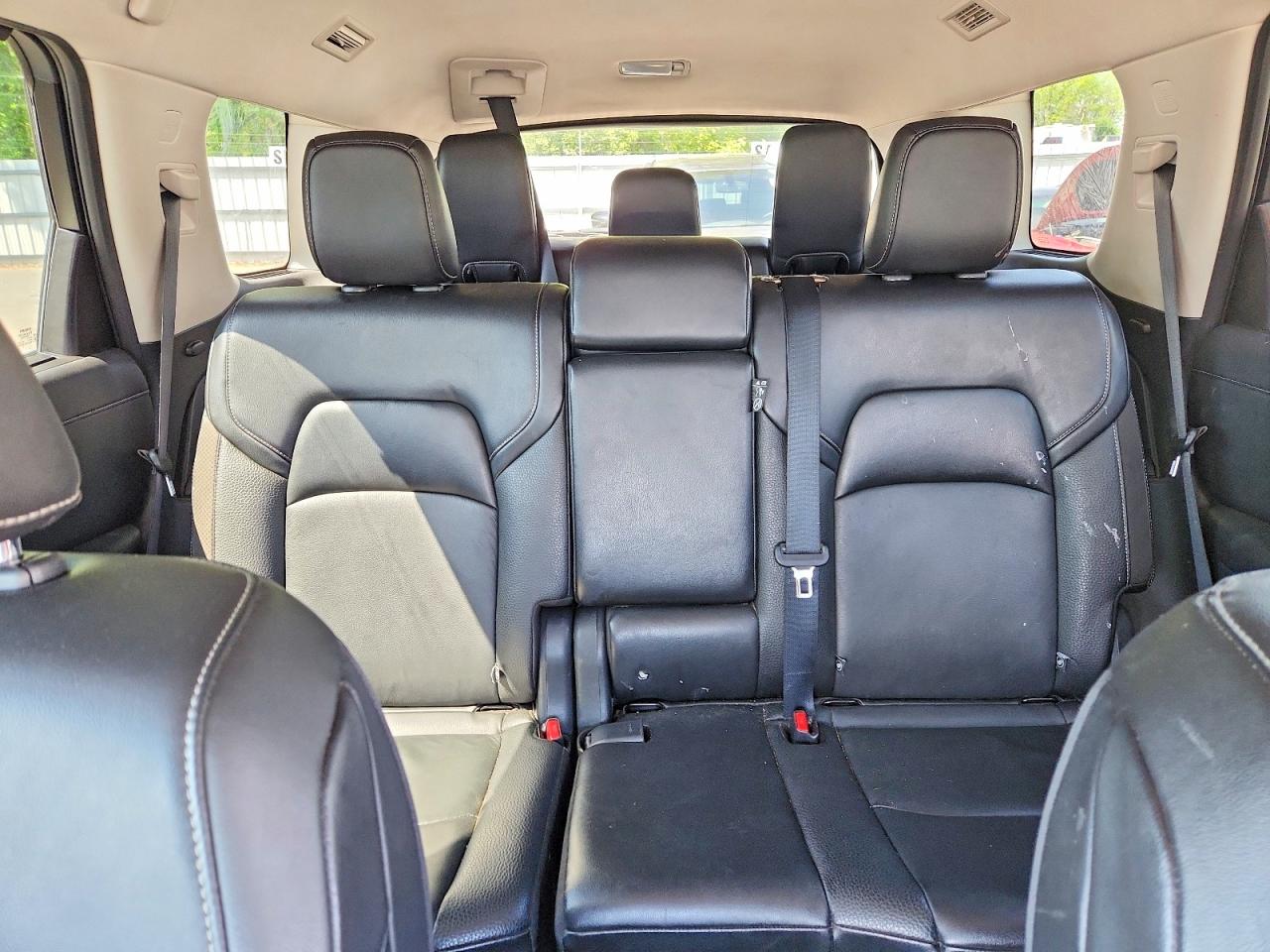 Nissan Pathfinder Sl