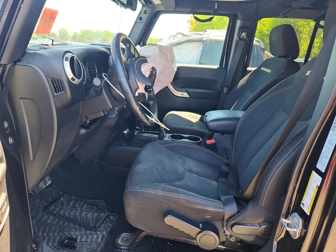 Jeep Wrangler Sahara