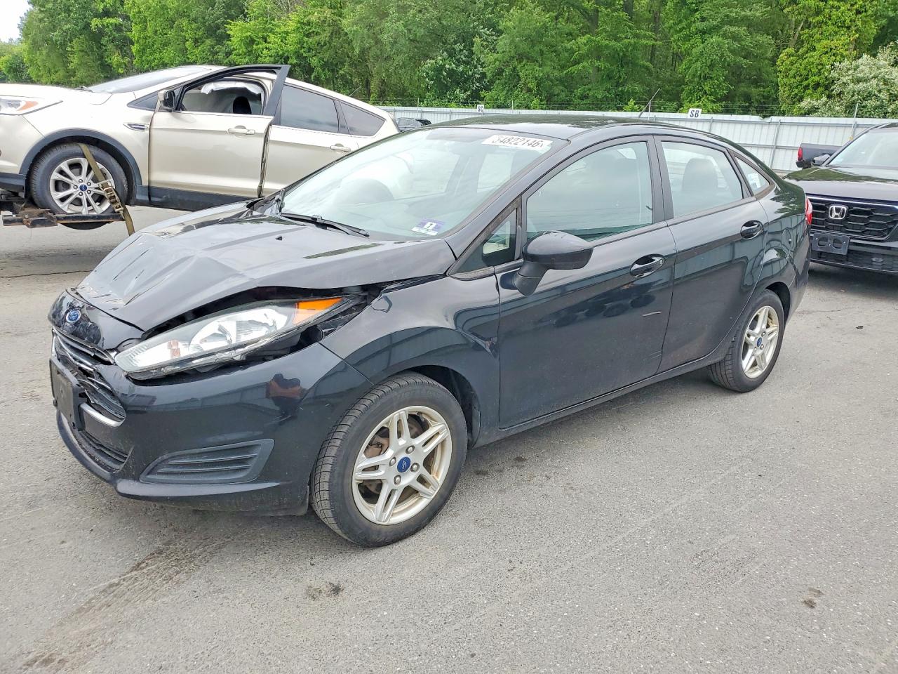 Salvage Ford Fiesta Image