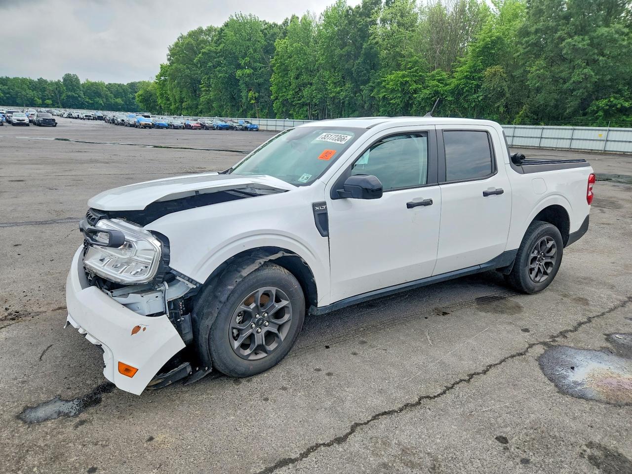 Salvage Ford Maverick Image