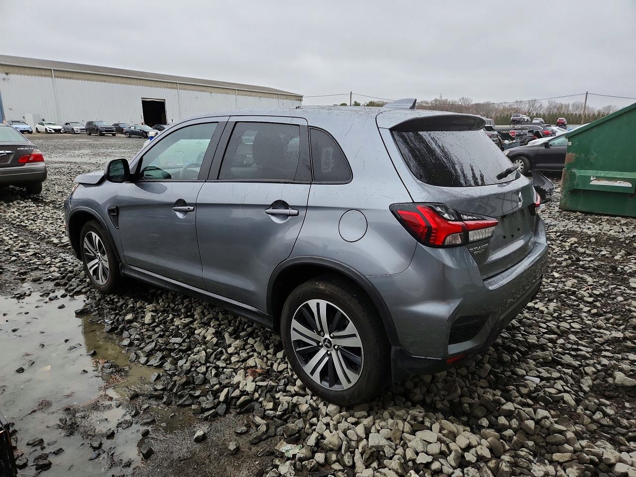 Mitsubishi Outlander S