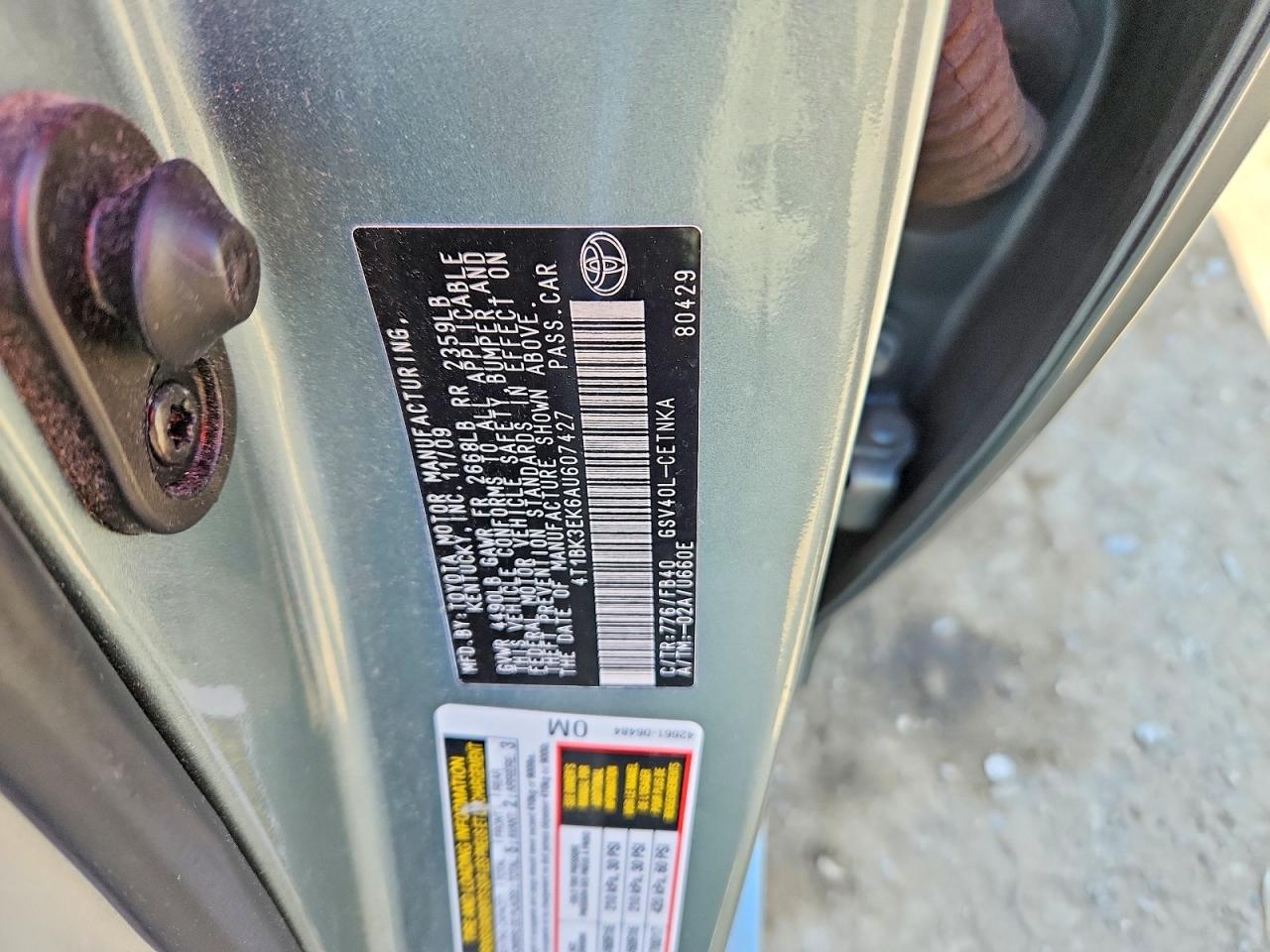 Toyota Camry Le V6