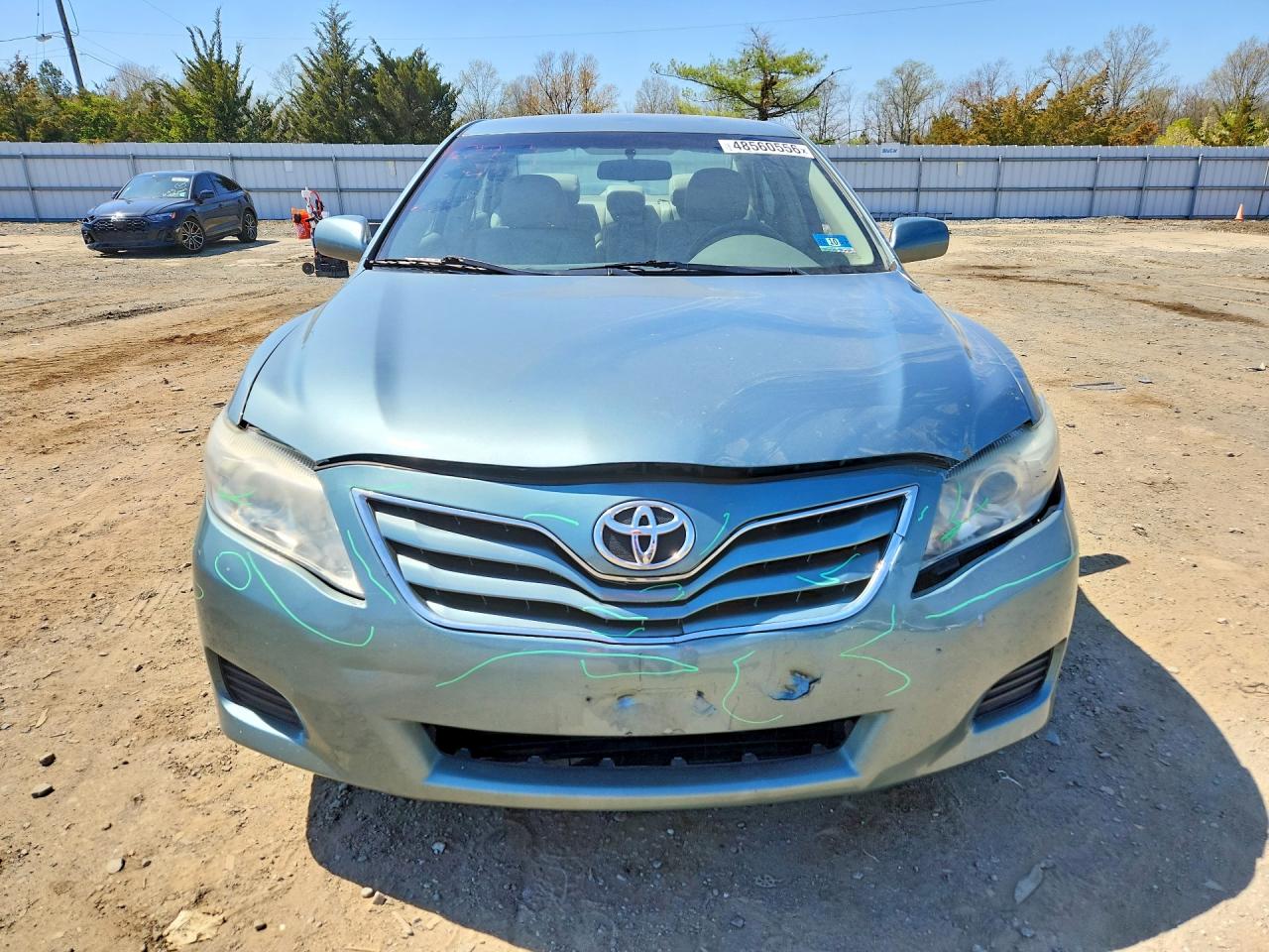 Toyota Camry Le V6