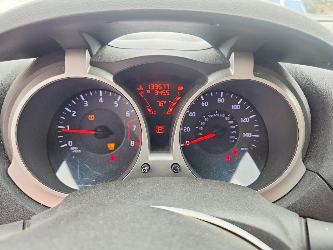 Nissan JUKE S