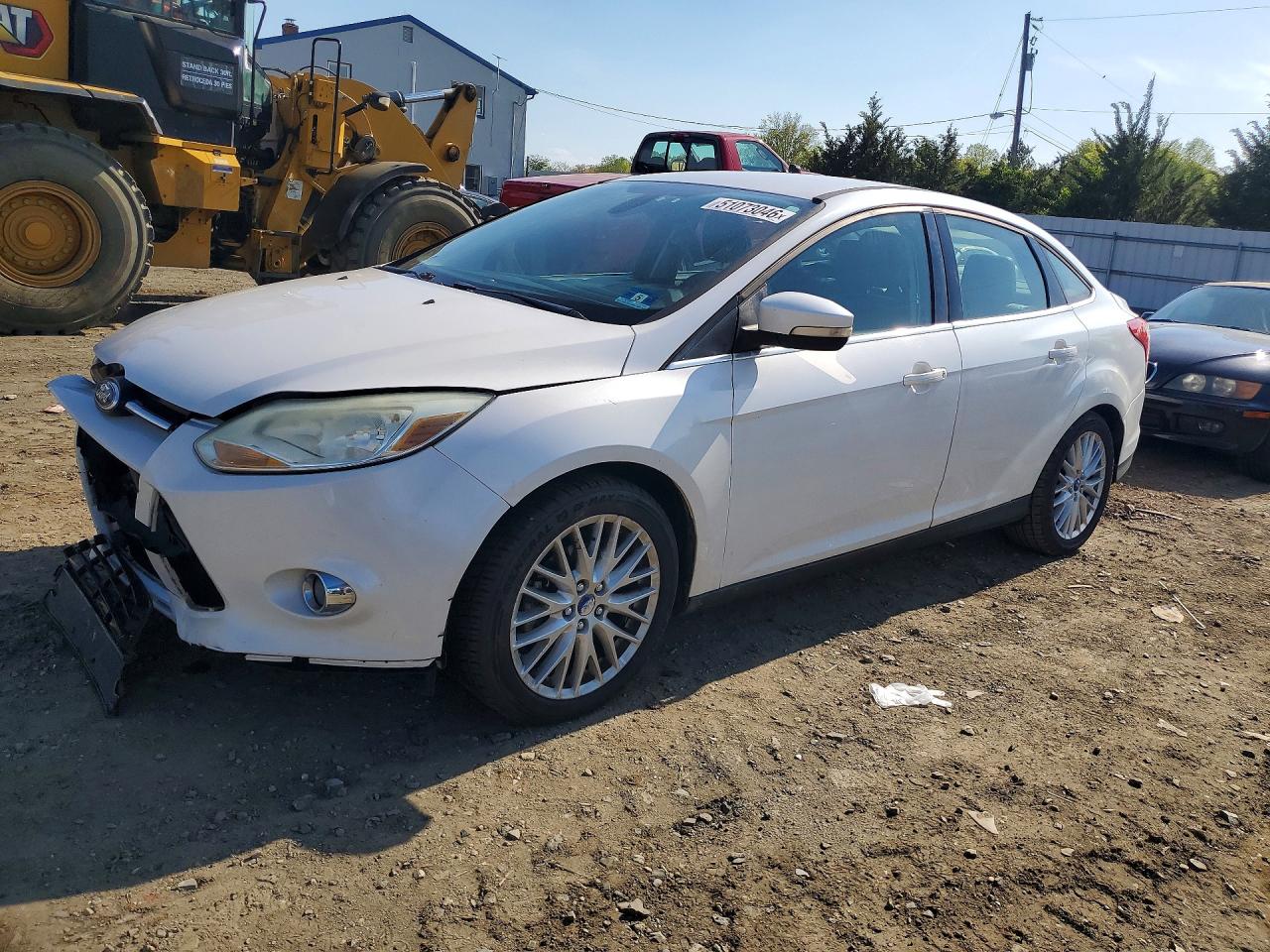 Salvage Ford Focus Image