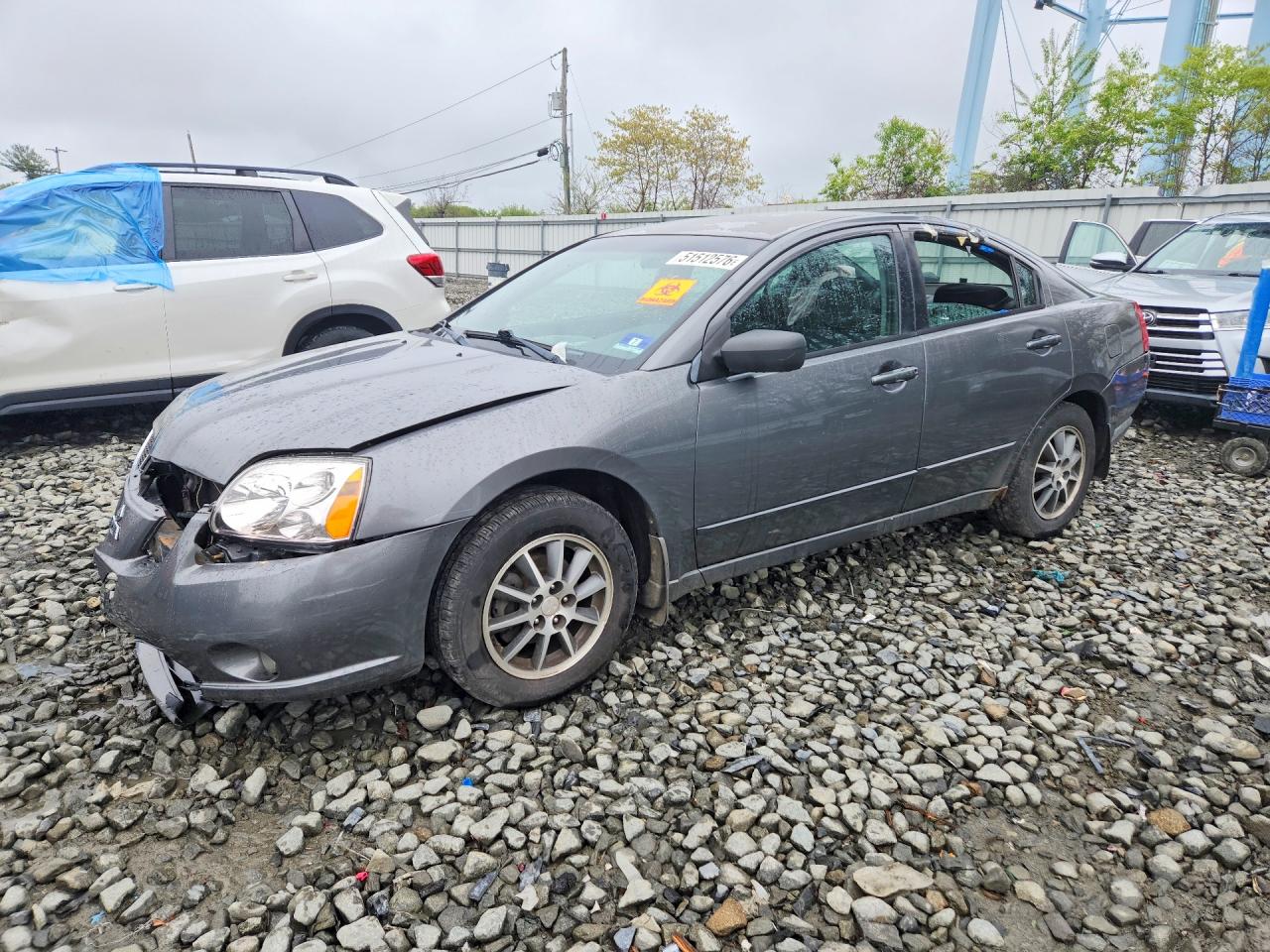 Salvage Mitsubishi Galant Image