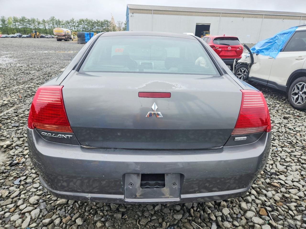 Mitsubishi Galant Es Medium