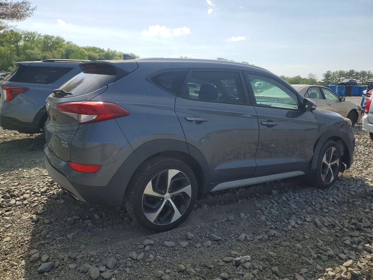 Hyundai TUCSON Sport