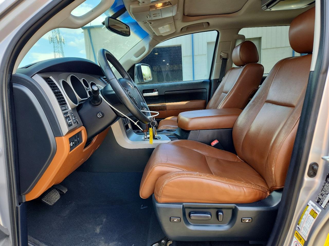 Toyota Tundra Crewmax Limited