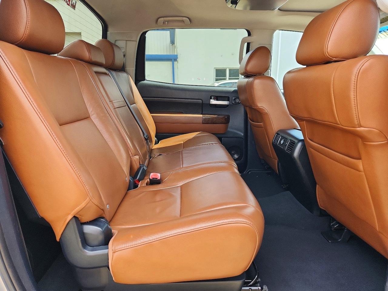 Toyota Tundra Crewmax Limited