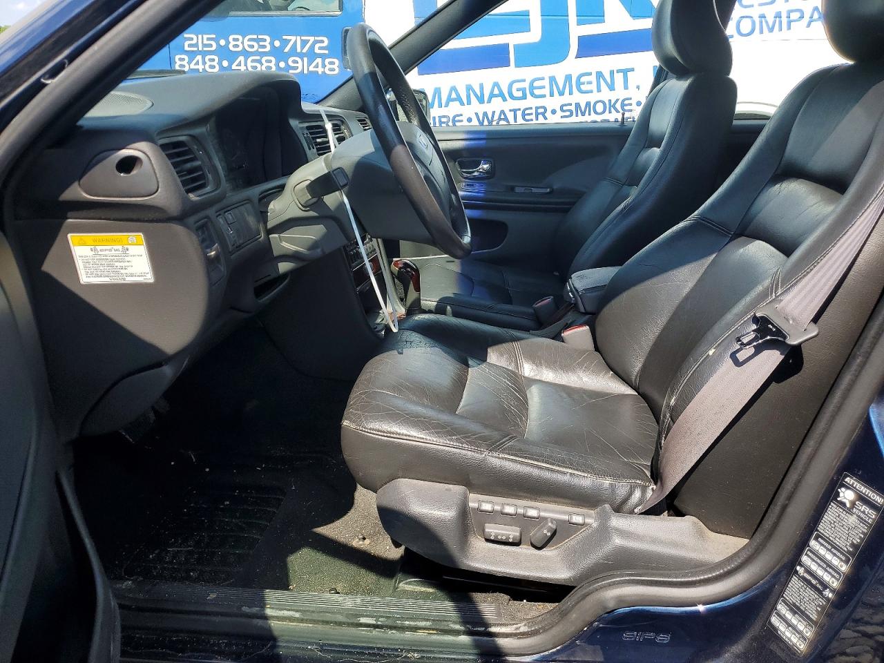 Volvo V70 Base