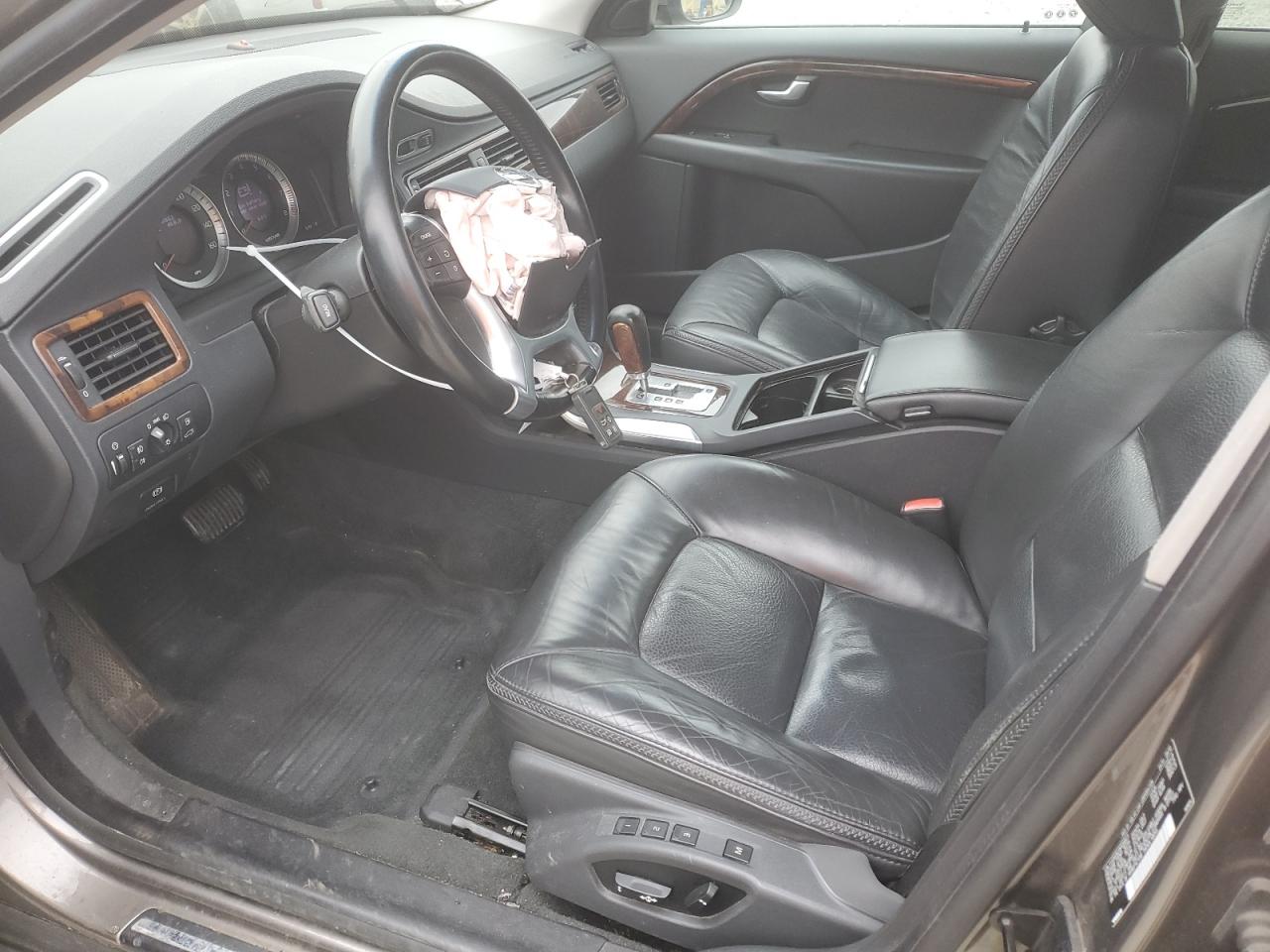 Volvo XC70 T6