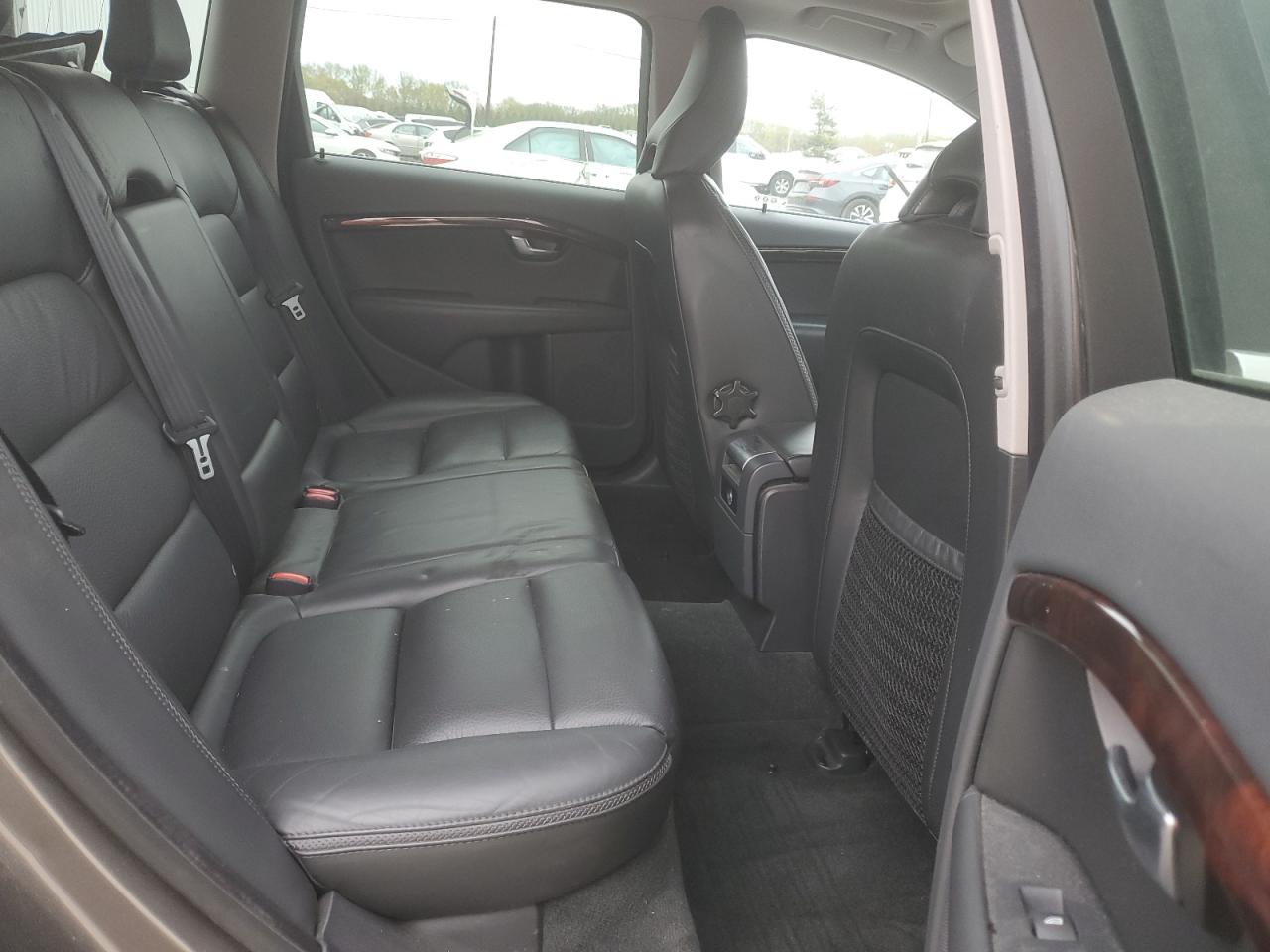 Volvo XC70 T6