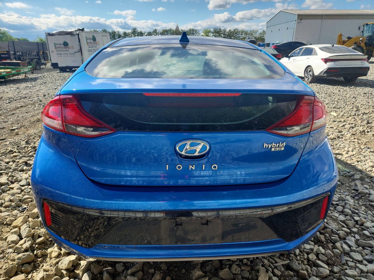 Hyundai Ioniq Blue