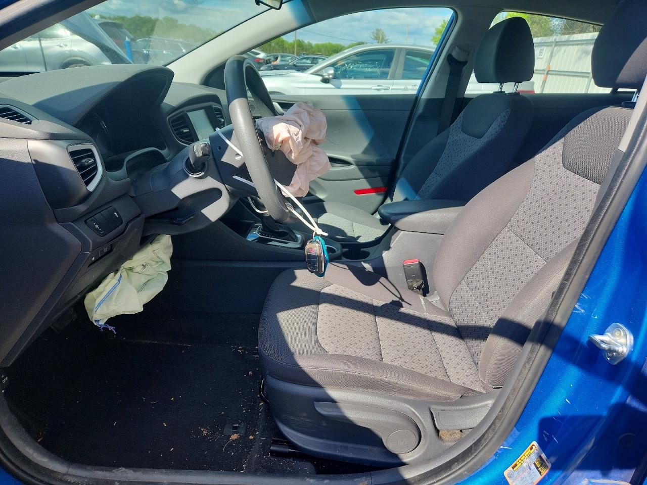 Hyundai Ioniq Blue
