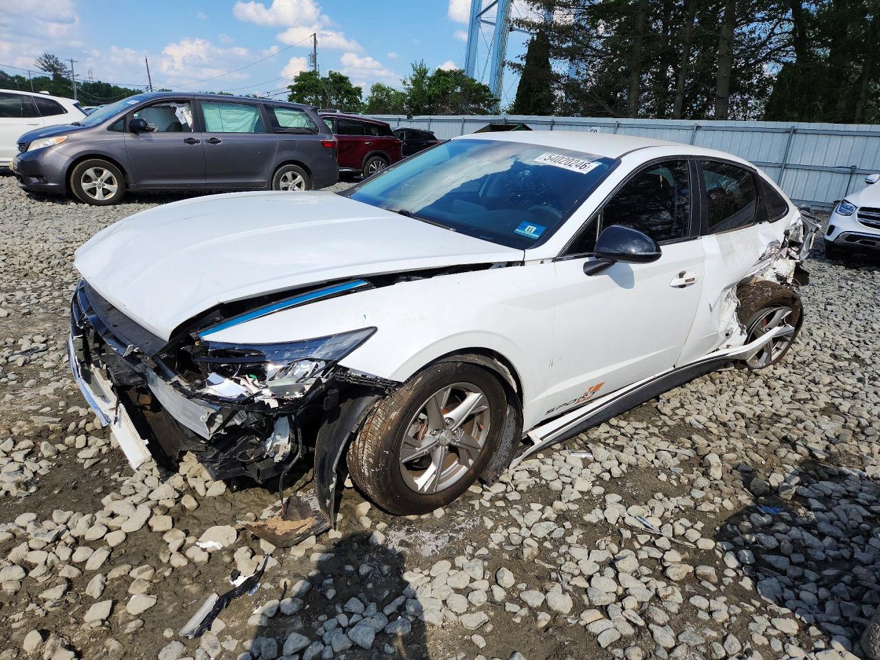 Salvage Triumph Car Sonata Se Image