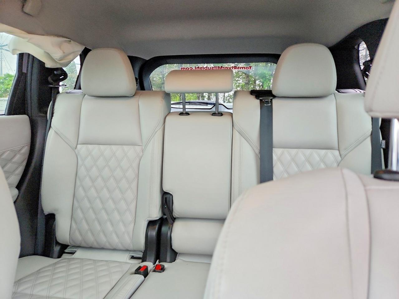 Mitsubishi Outlander Sel