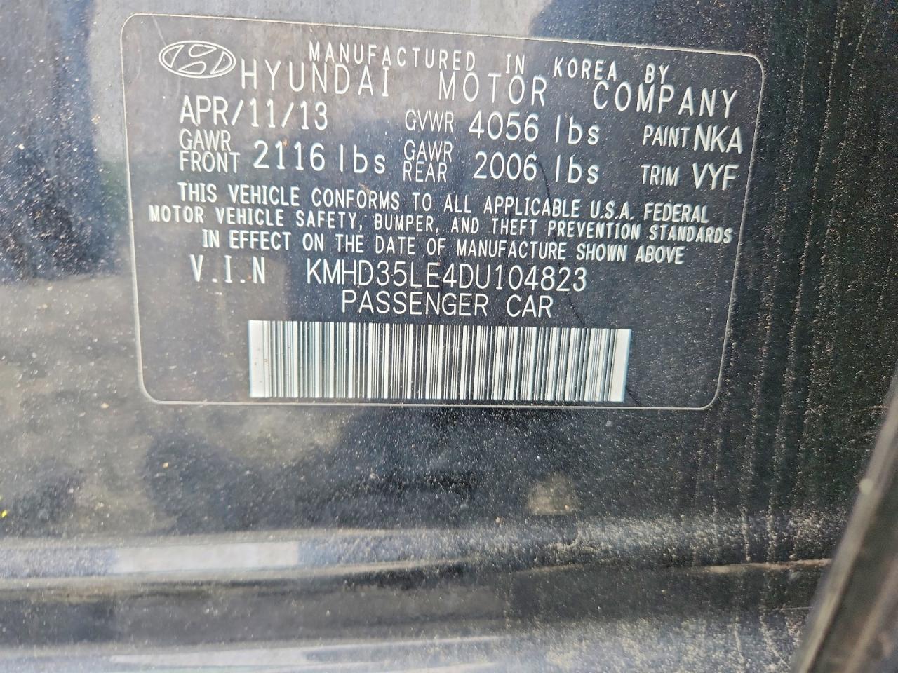 Hyundai ELANTRA Base