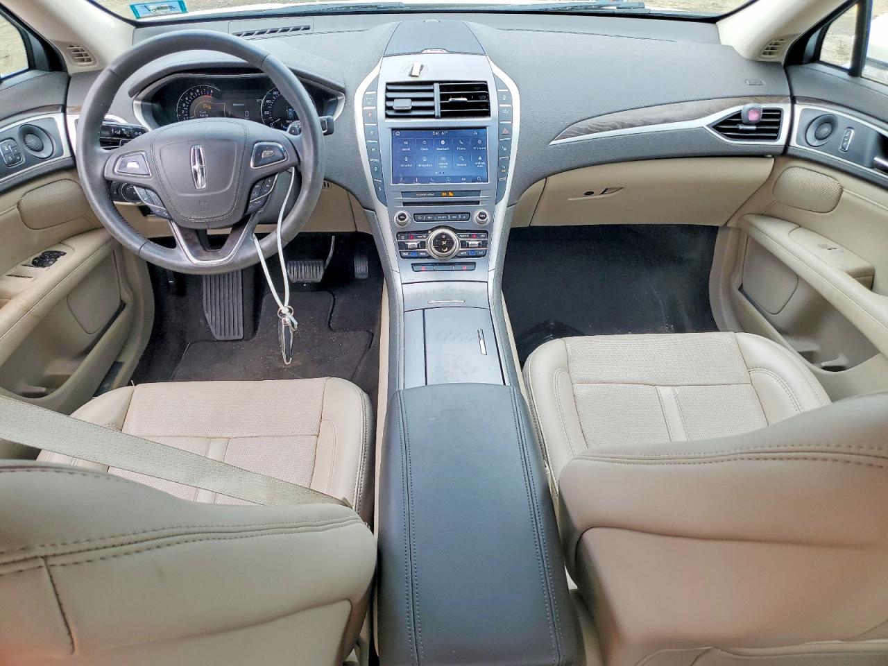 Lincoln MKZ Reserve