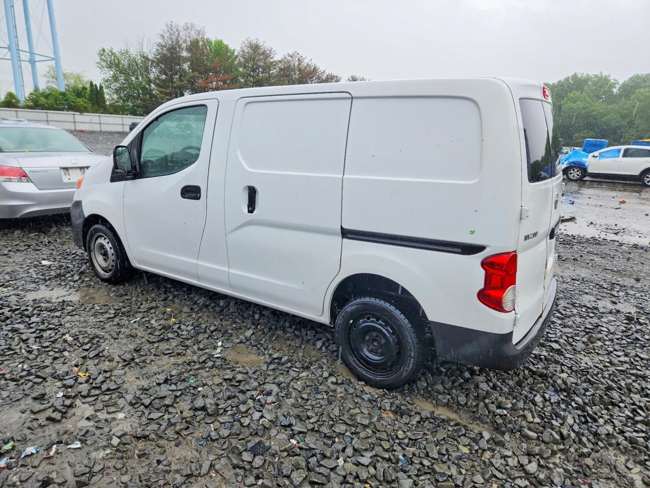 Nissan Nv S