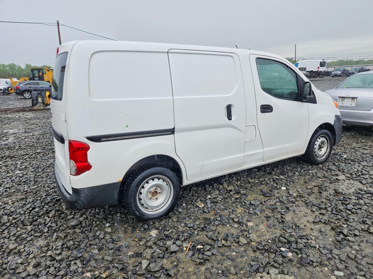 Nissan Nv S